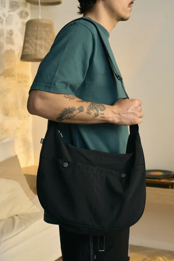 ESSENTIAL BAG