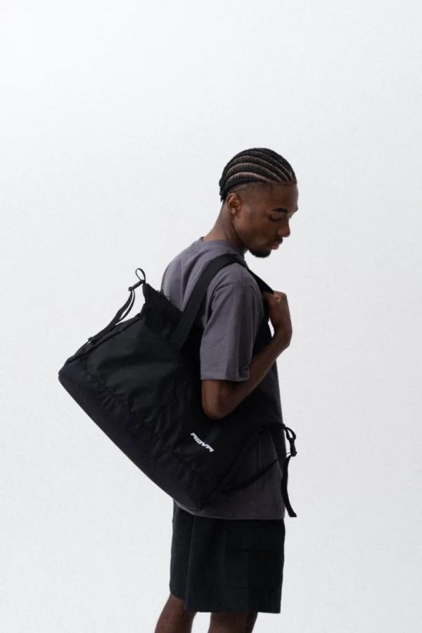 bue09173-61c07c2534c9c42f2617447209725426-1024-1024 DAILY TOTE
