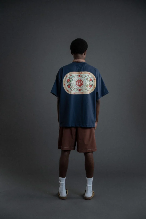 CAMISETA BOXY AQUARELA AZUL MARINHO