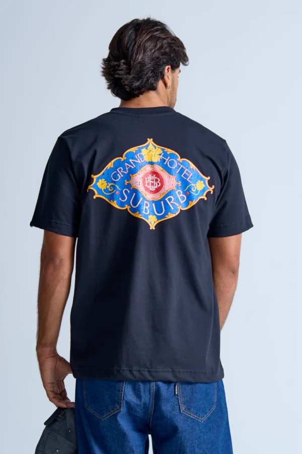 CAMISETA REGULAR GRAND HOTEL PRETO