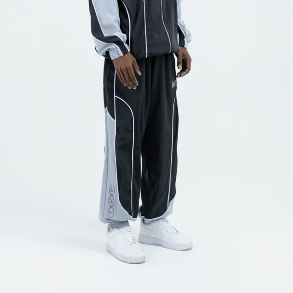 PRECISION PANTS