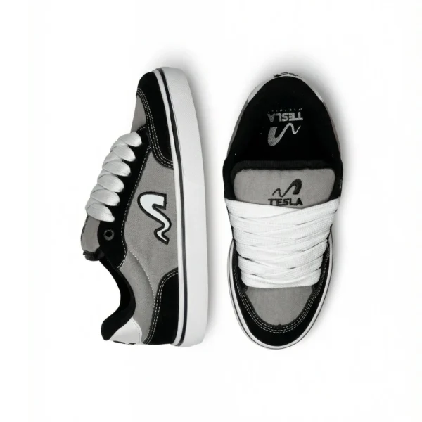 TÊNIS TESLA FLOW ALL BLACK REFLECT