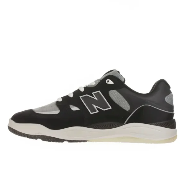 NEW BALANCE NUMERIC 1010 TIAGO LEMOS PRETO